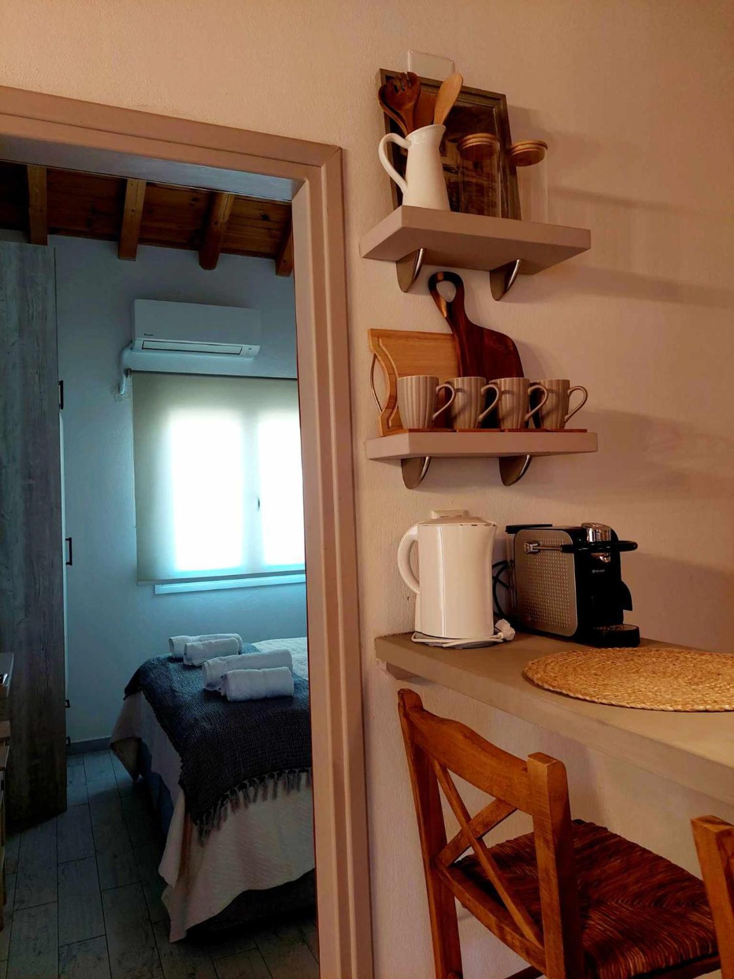 Maya Apartments, Modern And Convenient Apartments With Private Parking Skiathos Exterior foto